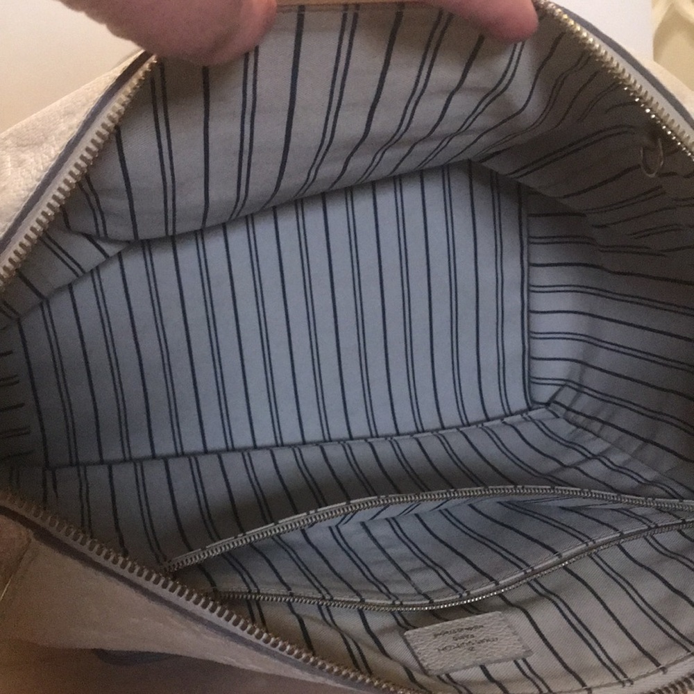 🎉HP🎉 🍾FIRM EUC Louis Vuitton Lumineuse Emp PM Tote #SP4161 - Picture 10 of 16